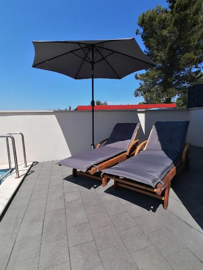 Apartment Iva Šilo Εξωτερικό φωτογραφία