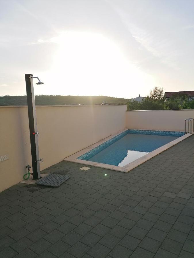 Apartment Iva Šilo Εξωτερικό φωτογραφία